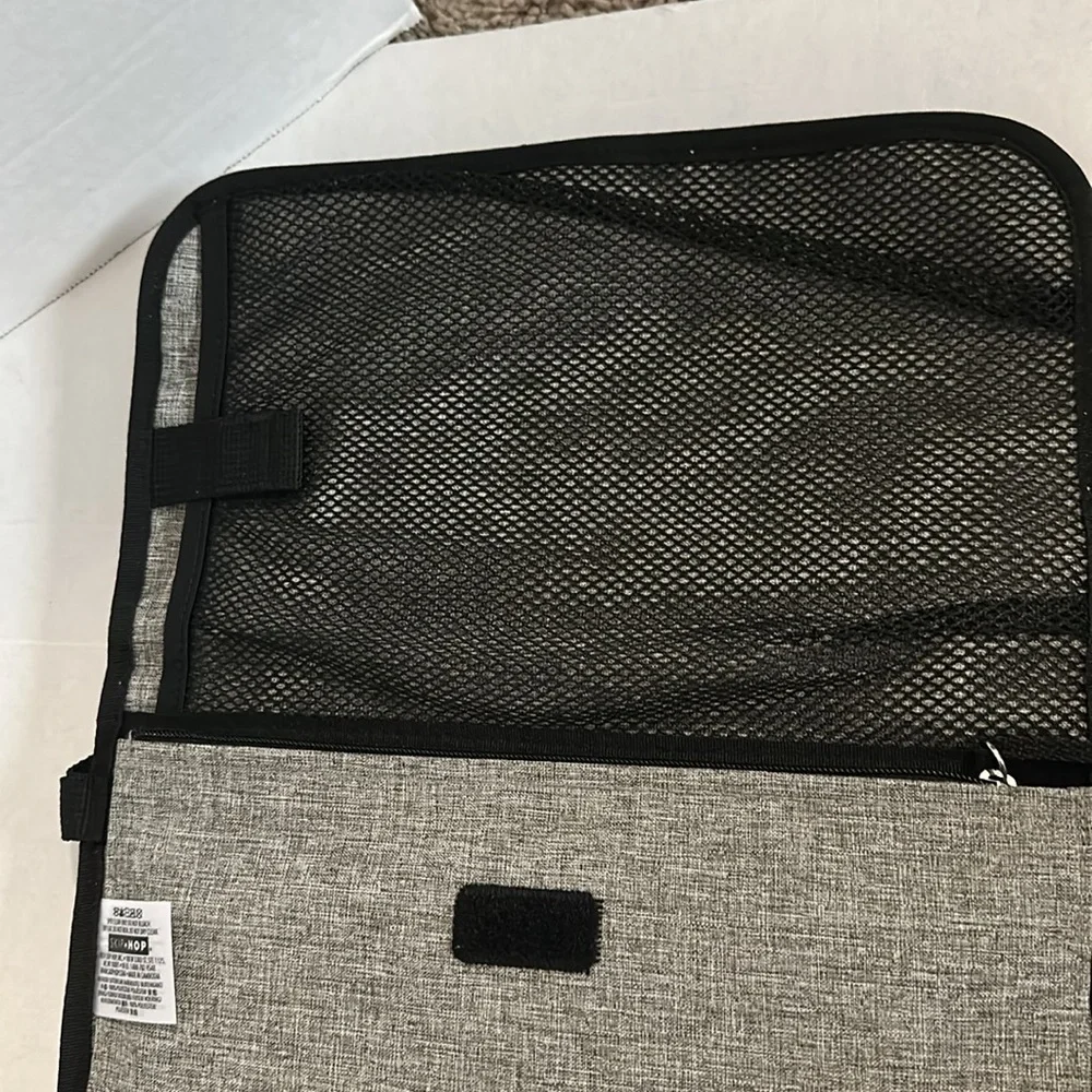 Skip hop 2 in 1 changing station gray melange NWT
